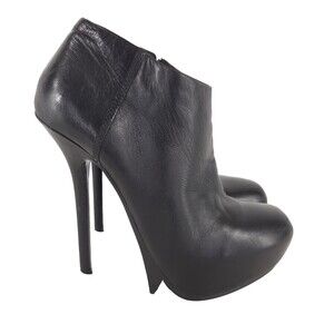 Camilla Skovgaard Sawtooth Boots EU 38 US 7.5 Womens Black Leather $585